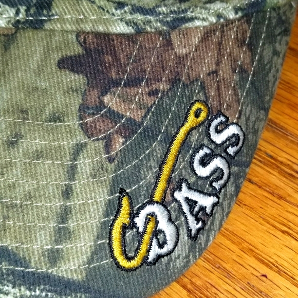 Fishing Bass Camouflage Hat Cap - Picture 3 of 6